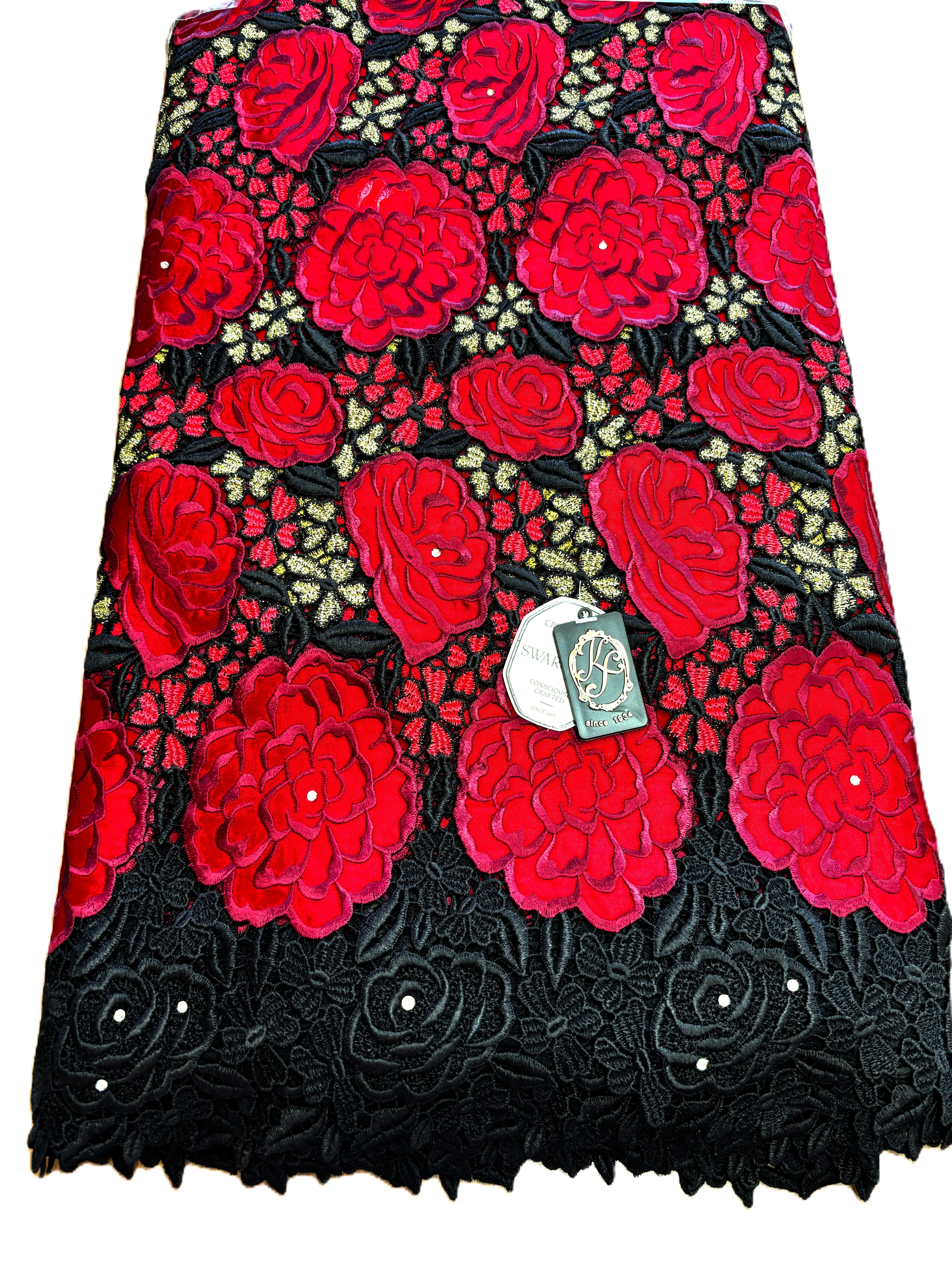 8019 Swiss Guipure Lace w/Applique & Swarovski