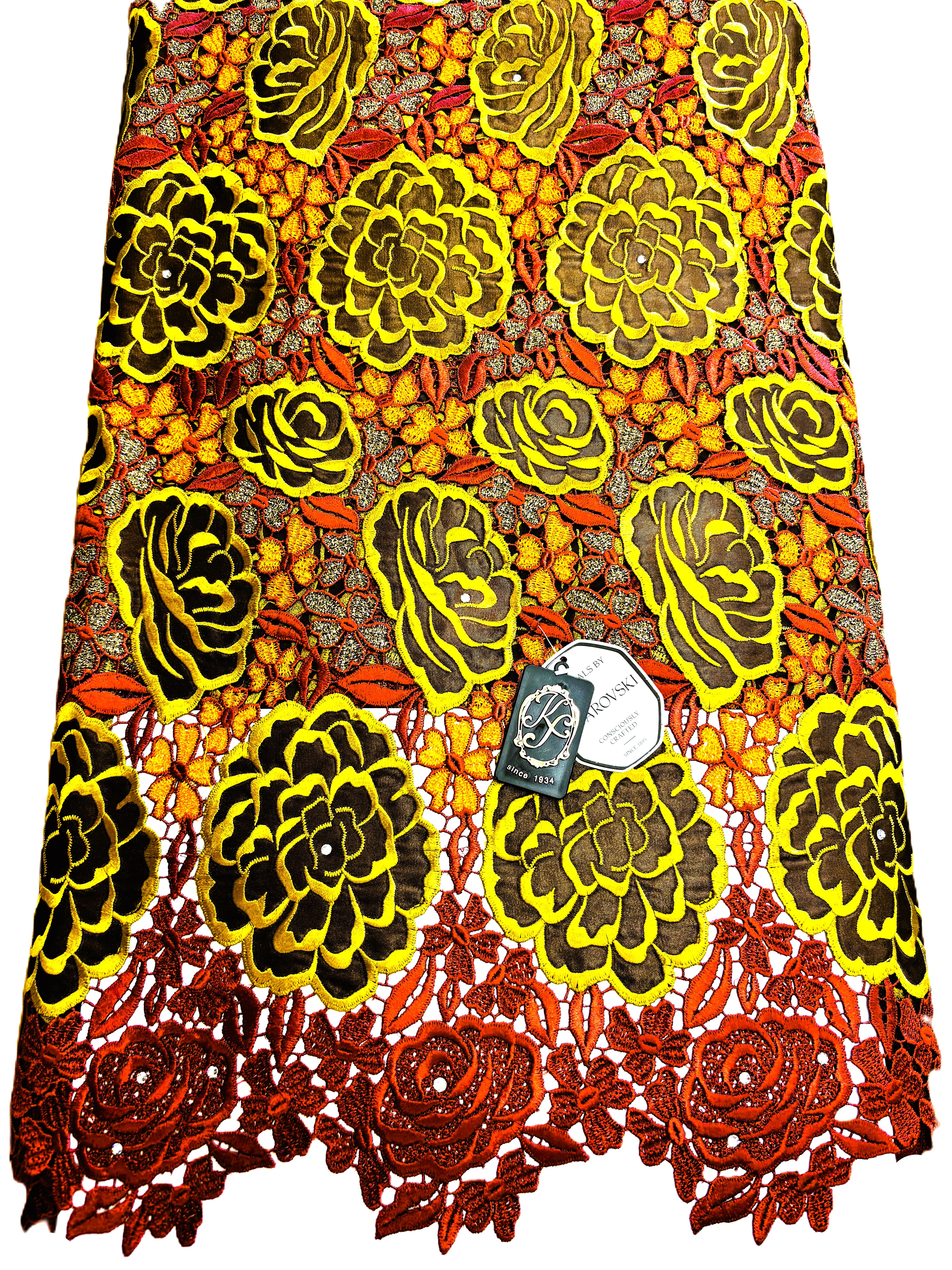 8019 Swiss Guipure Lace w/Applique & Swarovski